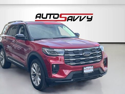 Used 2025 Ford Explorer Platinum w/ Ultimate Package AWD/4WD image 1