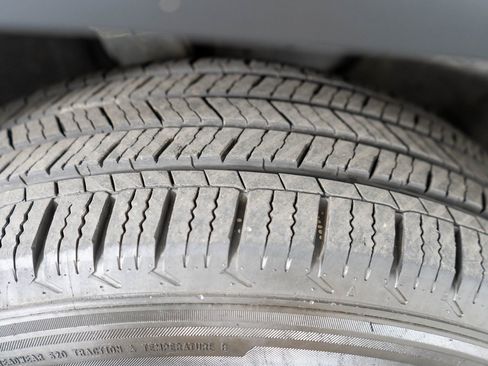 Used 2024 Jeep Grand Cherokee Limited 4xe image 36