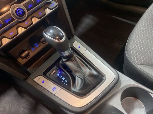 Used 2020 Hyundai Elantra Value Edition w/ Cargo Package (C1) image 25