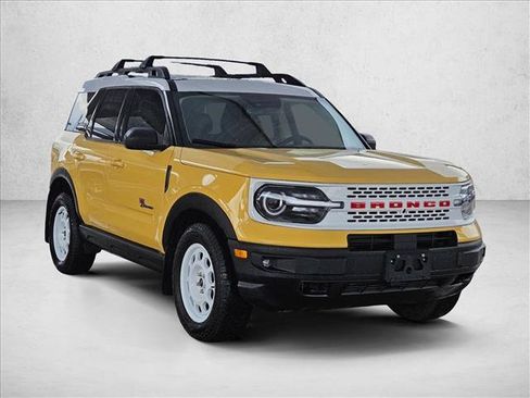 Certified 2023 Ford Bronco Sport Heritage Limited AWD/4WD image 3