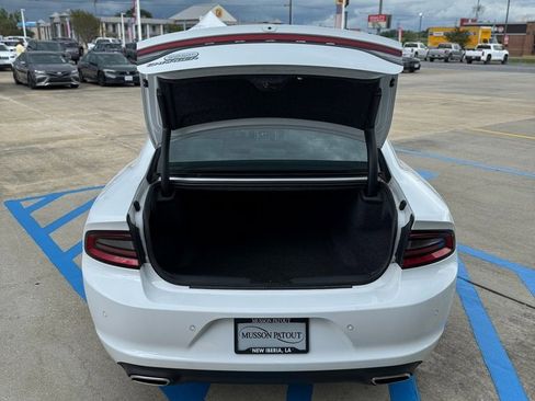 Used 2023 Dodge Charger SXT image 6