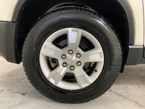 Used 2009 GMC Acadia SLT w/ Visibility Package image 10