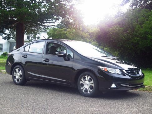 Used 2013 Honda Civic Hybrid Sedan image 6