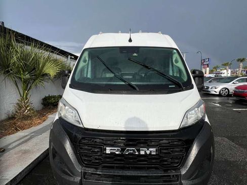 Used 2023 RAM ProMaster 3500 w/ Premium Convenience Group FWD image 12