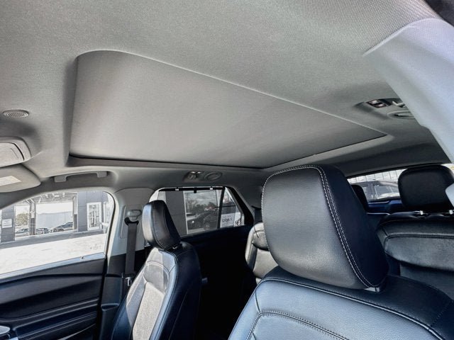 Used 2023 Ford Explorer Limited w/ Limited Technology Package AWD/4WD image 19