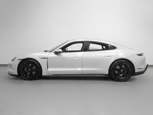 New 2025 Porsche Taycan image 2