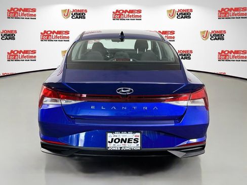 Certified 2023 Hyundai Elantra SEL w/ Cargo Package FWD image 14