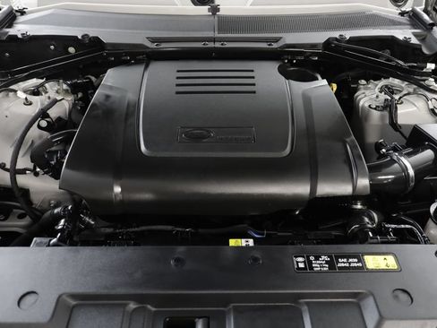 Certified 2026 Land Rover Defender 110 S AWD/4WD image 24
