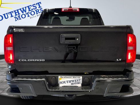 Used 2022 Chevrolet Colorado LT w/ Fleet Safety Package RWD image 6