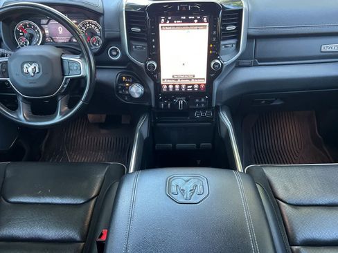 Used 2021 RAM 1500 Laramie AWD/4WD image 4