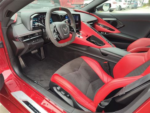 Used 2023 Chevrolet Corvette Stingray Preferred Conv w/ Stealth Interior Trim Package image 2