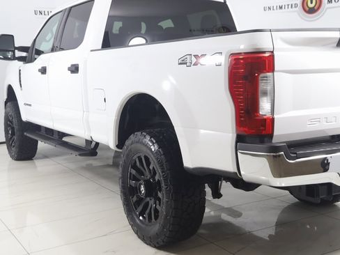 Used 2019 Ford F250 XLT image 21