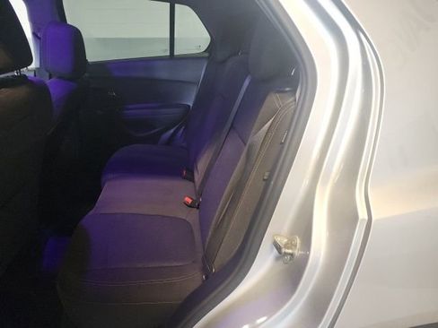 Used 2019 Chevrolet Trax LS w/ Tint and Cruise Package image 16