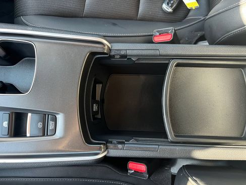 Certified 2022 Honda Accord Sport image 27