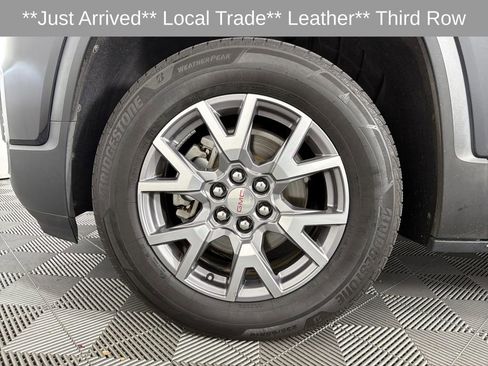 Used 2020 GMC Acadia SLT image 9