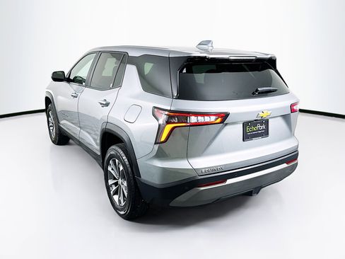 Used 2025 Chevrolet Equinox LT image 5