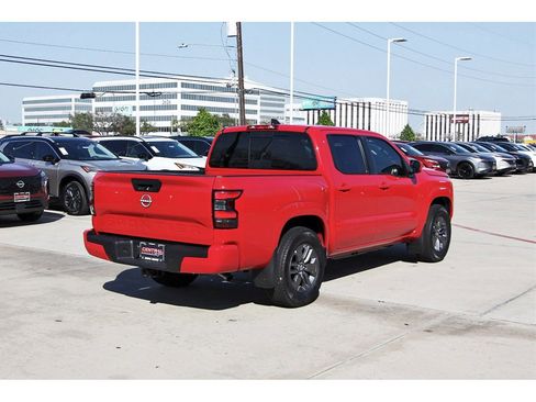 New 2026 Nissan Frontier SV image 4