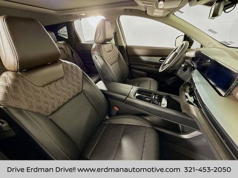 Certified 2025 Nissan Murano Platinum w/ Cargo Package image 24