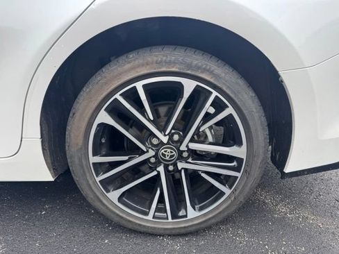 Certified 2025 Toyota Camry XLE AWD/4WD image 11