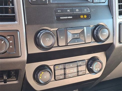 Used 2021 Ford F550 4x4 SuperCab Super Duty image 15