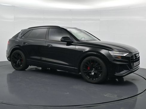 Used 2019 Audi Q8 Prestige AWD/4WD image 9