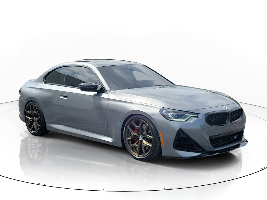 Used 2026 BMW M240i Coupe w/ Premium Package RWD image 4