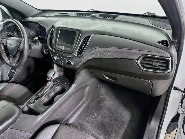 Used 2022 Chevrolet Equinox RS AWD/4WD image 32