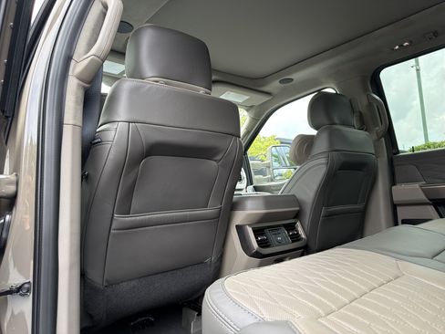 Used 2026 Ford F450 Platinum w/ Platinum Plus Package AWD/4WD image 41