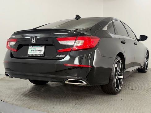 Used 2022 Honda Accord Sport Special Edition image 9