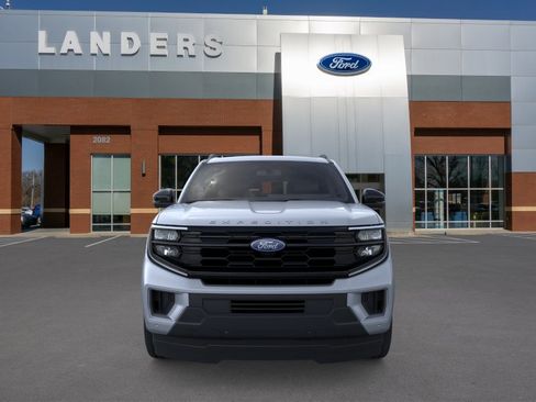 New 2026 Ford Expedition Active AWD/4WD image 6