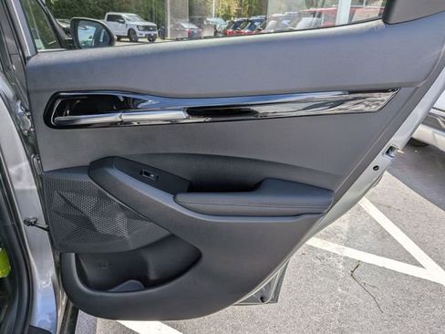 New 2026 Kia Seltos EX FWD image 49