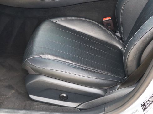 Used 2020 Mercedes-Benz E 350 Sedan w/ Parking Assistance Package image 14