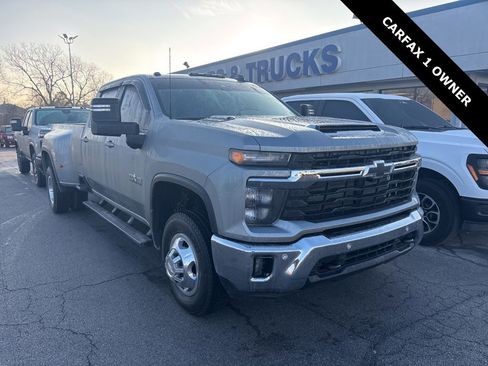 Used 2026 Chevrolet Silverado 3500 LT w/ Texas Edition image 1