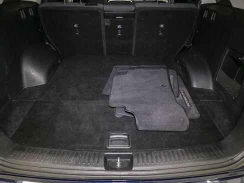 Used 2016 Kia Sorento LX w/ LX Convenience Package image 12