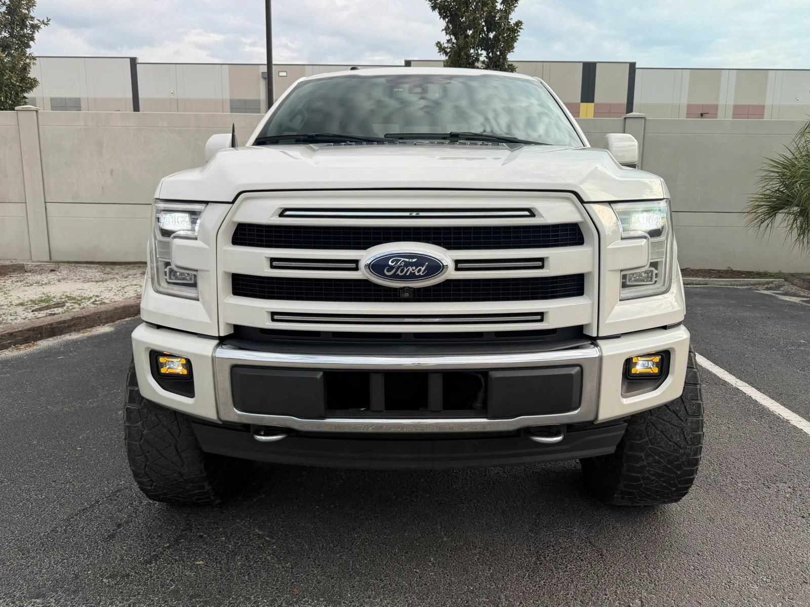 Used 2017 Ford F150 Platinum w/ Technology Package AWD/4WD image 2