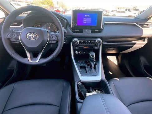 Used 2025 Toyota RAV4 XLE Premium image 14