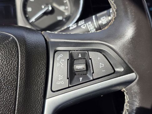 Used 2019 Buick Encore Preferred FWD image 12