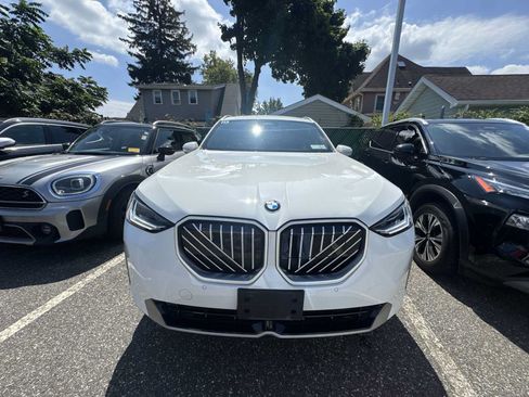 Used 2026 BMW X3 xDrive30i w/ Premium Package AWD/4WD image 3