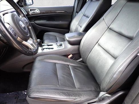 Used 2013 Jeep Grand Cherokee Laredo image 9