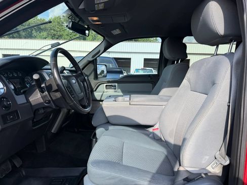 Used 2011 Ford F150 XLT w/ XLT Chrome Pkg AWD/4WD image 2