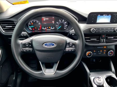 Certified 2020 Ford Escape S FWD image 6