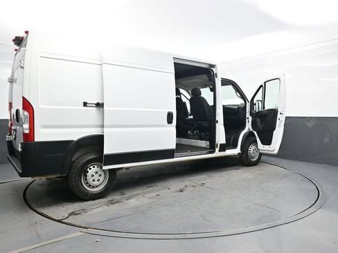 Used 2024 RAM ProMaster 2500 w/ Convenience Group FWD image 44