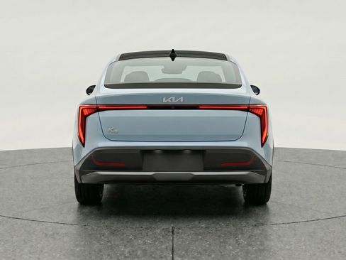Used 2025 Kia K4 FWD image 7