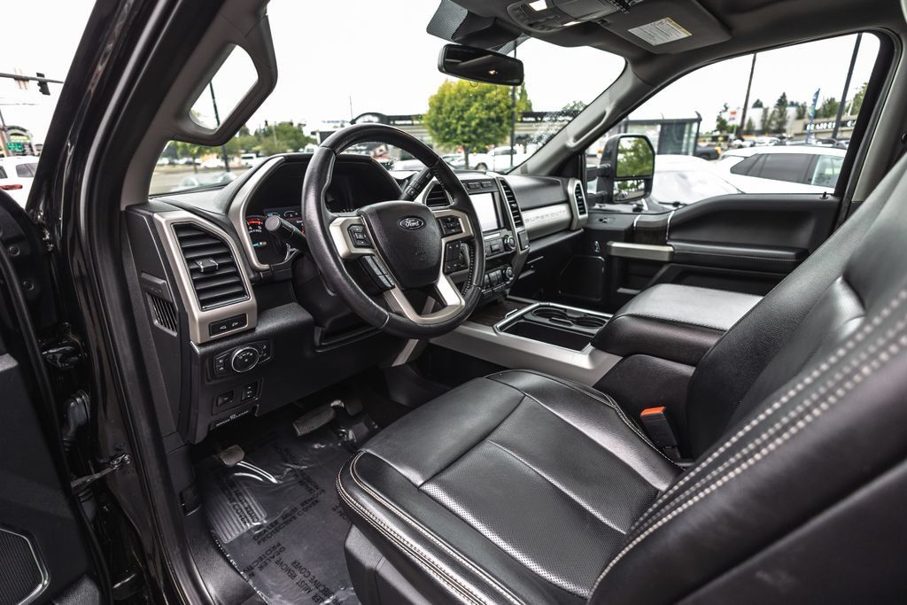 Used 2021 Ford F250 Lariat w/ Tremor Off-Road Package AWD/4WD image 22
