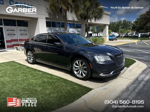 Used 2019 Chrysler 300 Touring L w/ Quick Order Package 22F RWD image 1