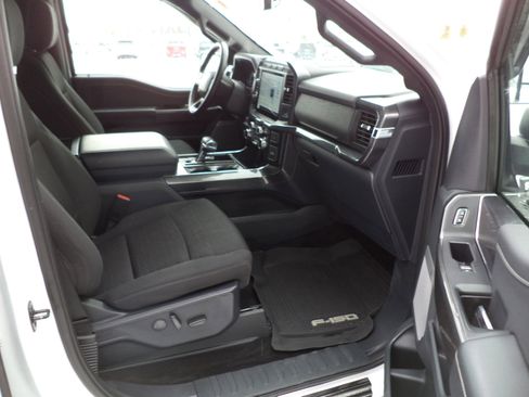 Used 2023 Ford F150 XLT w/ Equipment Group 302A High image 8