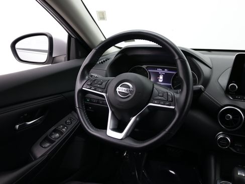 Used 2021 Nissan Sentra SV FWD image 27