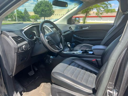 Used 2015 Ford Edge SEL w/ Equipment Group 201A AWD/4WD image 9