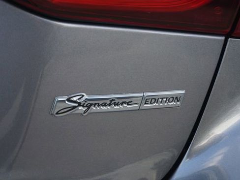 Used 2019 INFINITI Q50 Signature Edition AWD/4WD image 22