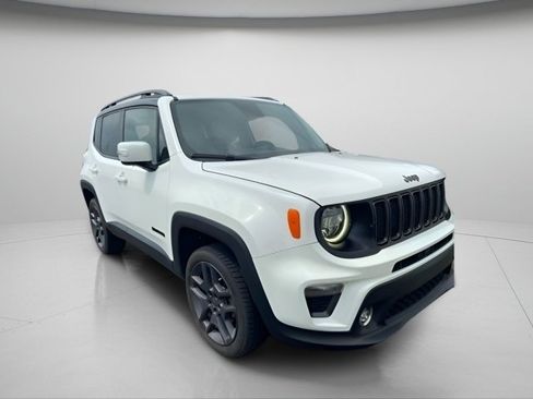 Used 2020 Jeep Renegade Altitude AWD/4WD image 5